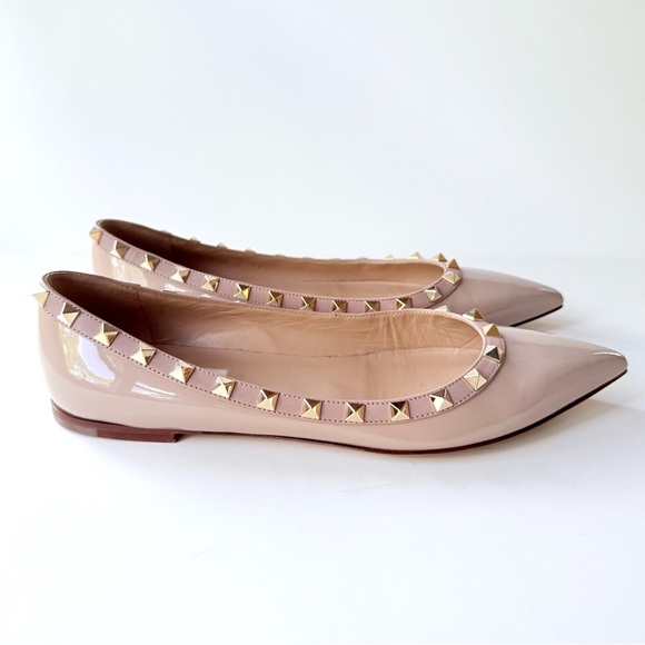Valentino Garavani Rockstud Pointed Toe Flats Nude Beige Patent Leather 38.5 - Picture 2 of 15